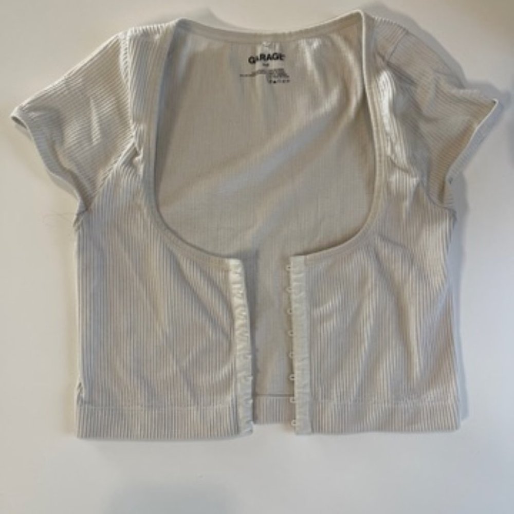 Garage White Clasp Crop Top (S)